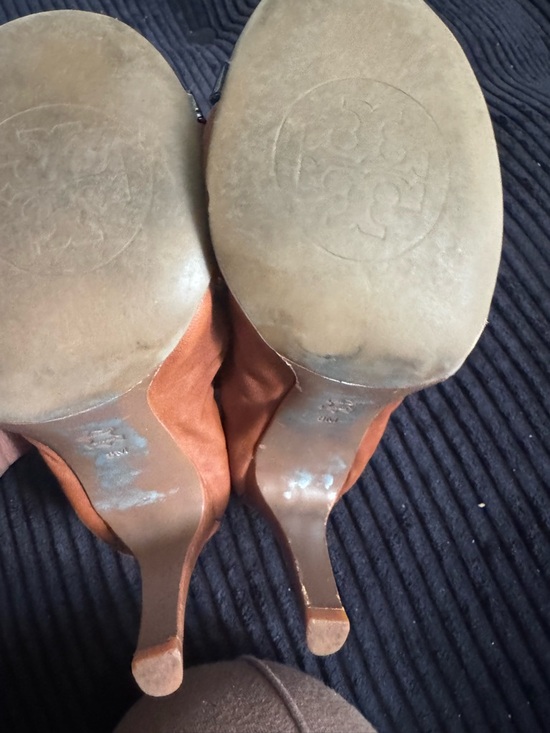 Tory Burch Brown Leather Ballet heels with Black Patent Cap Toe and Gold Logo 8 - Picture 6 of 6